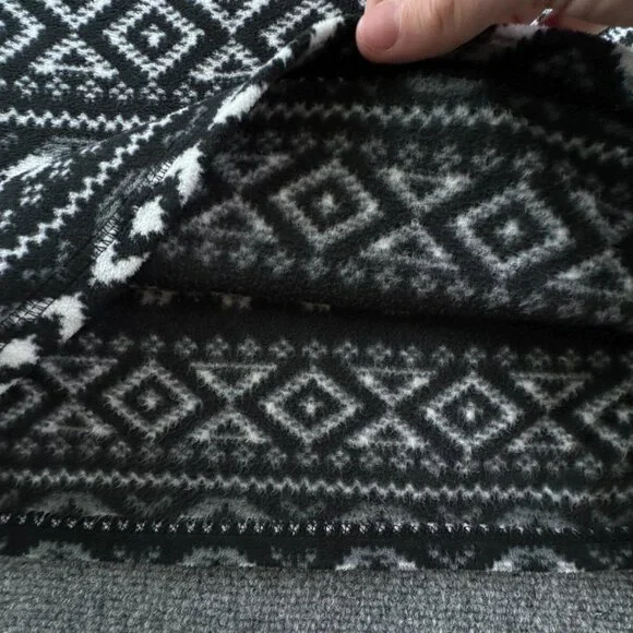 Eddie Bauer Women’s White Black Fair Isle Large Pullover 1/4 Zip Fleece Sweater - Picture 8 of 11